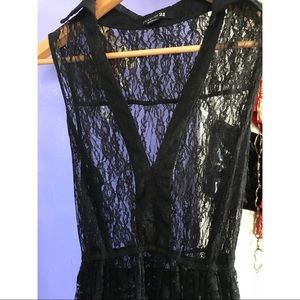 Black lace maxi dress